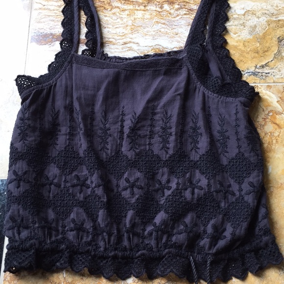 American Eagle Outfitters black eyelet/fine cotton - Picture 2 of 8